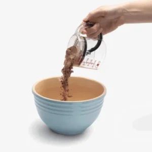 Adjustable Multi-Size Measuring Cup